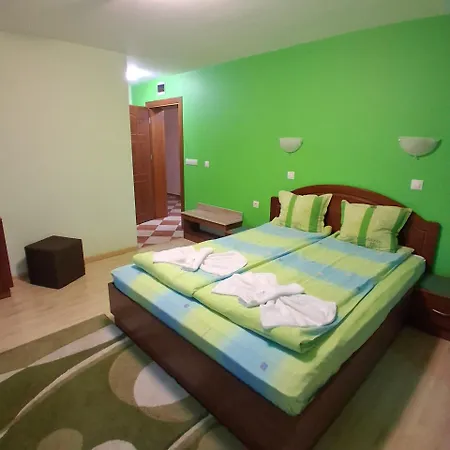 H Dzhogolanov Pensjonat 3*