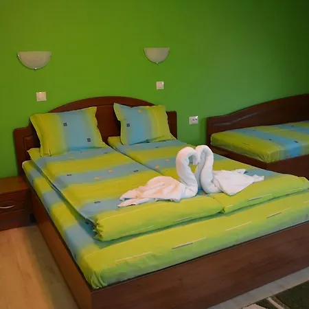 H Dzhogolanov Pensjonat 3*