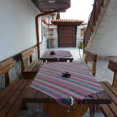 Casa de hóspedes H Dzhogolanov
