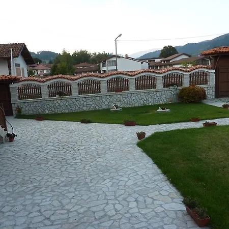 Casa de hóspedes H Dzhogolanov