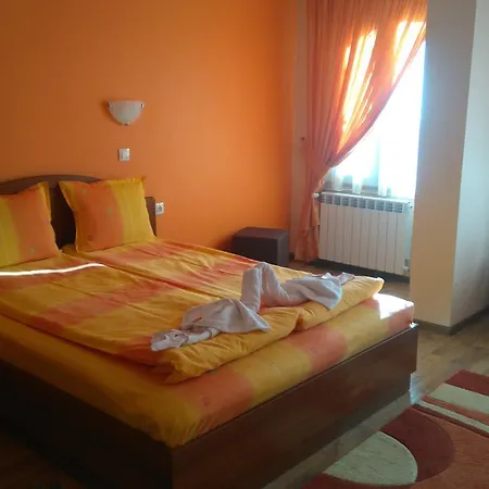 Casa de hóspedes H Dzhogolanov *