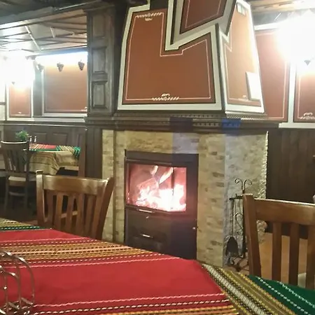 H Dzhogolanov 3* Kopriwsztica