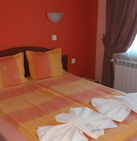 Gæstehus H Dzhogolanov 3*