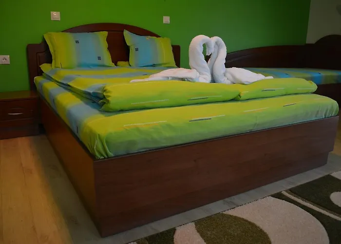 H Dzhogolanov Konukevi