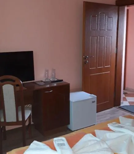 H Dzhogolanov Konukevi Koprivştitsa